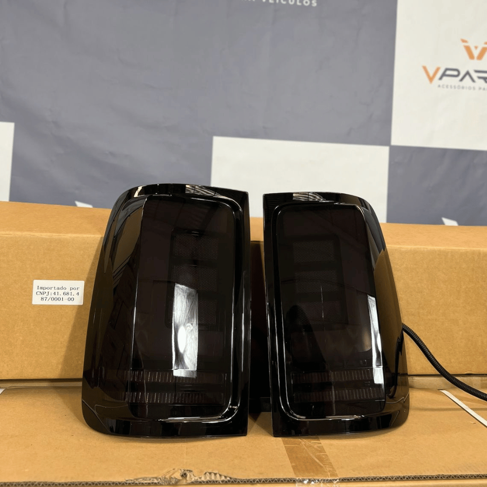 LANTERNA LED FUME PARA VOLKSWAGEN AMAROK 2011+