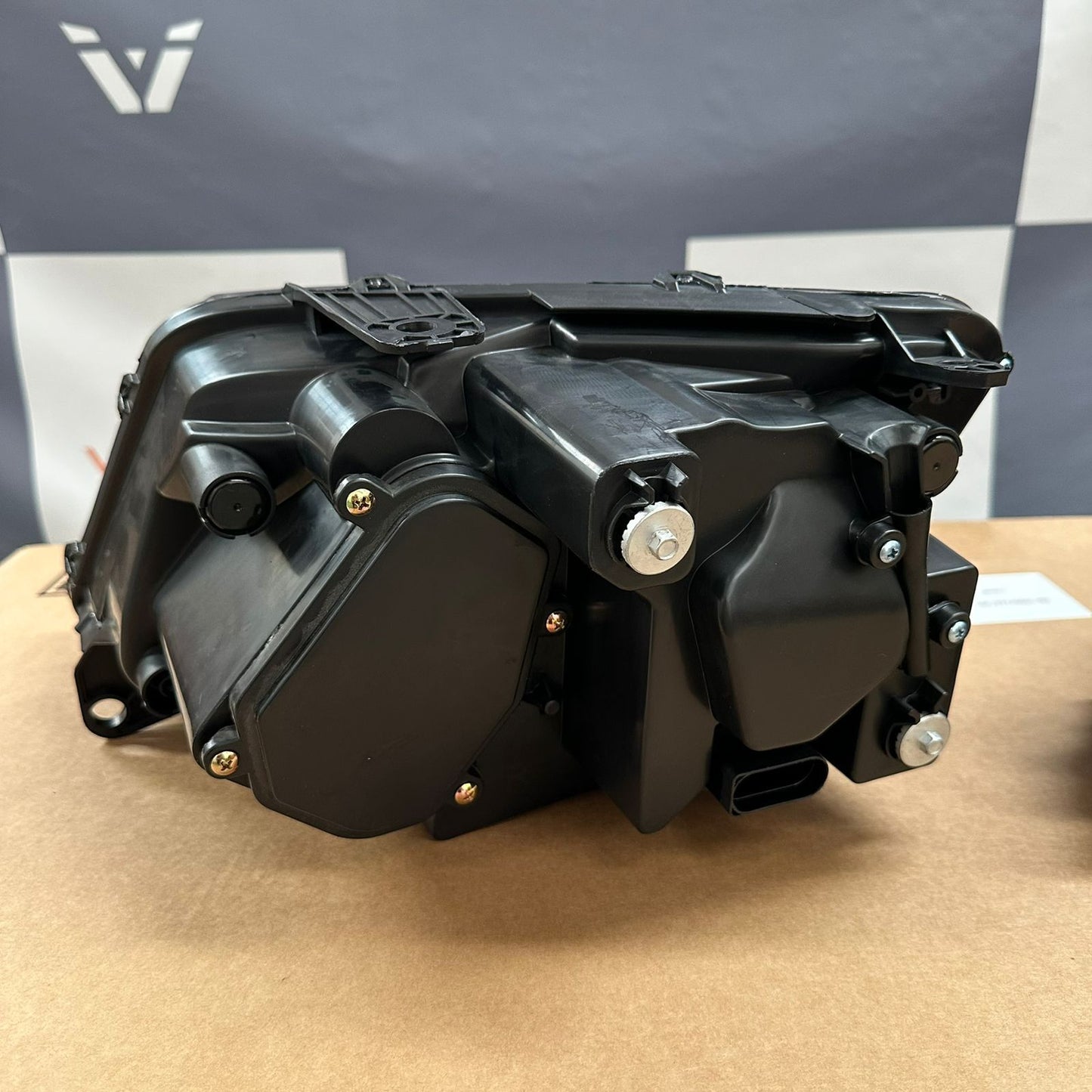 Farol Full Led Amarok 2024